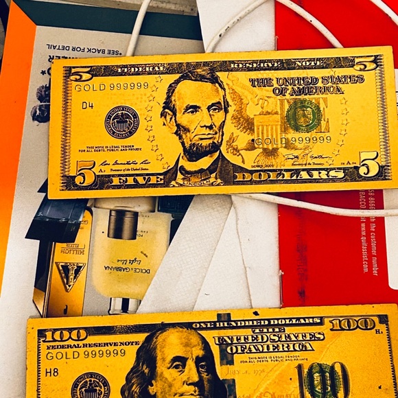 24k gold foil money denomination 1 per denomination amount $1 $2 $5 $10 $20$ 50 - Picture 1 of 3